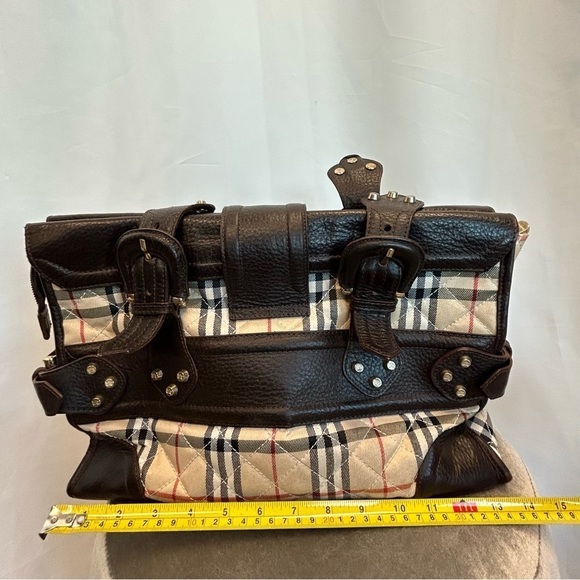 BURBERRY rare unique chocolate brown plaid check nova print cloth bag purse - Picture 3 of 10